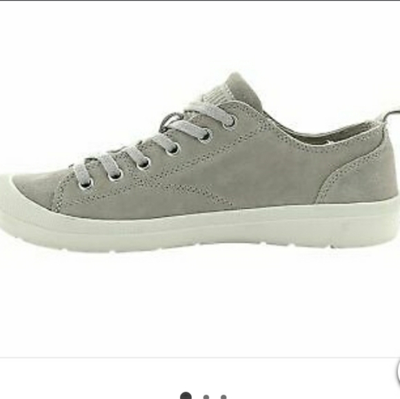 Palladium Shoes - NIB Palladium Wander Lace Sue Sneakers